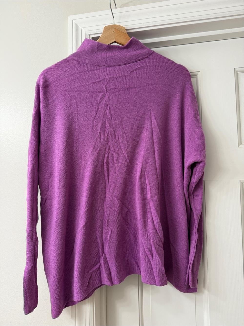 Lou & Grey Lightweight Sweater